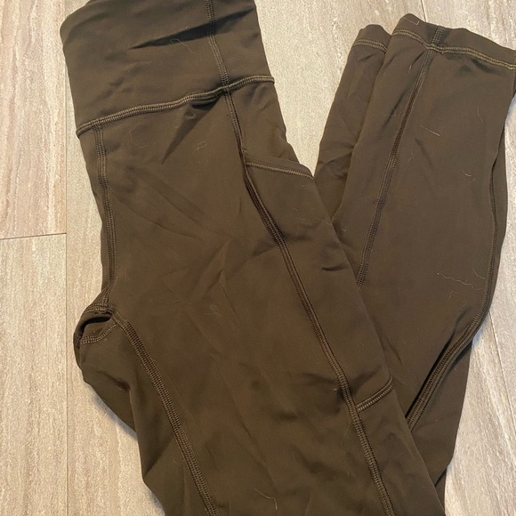 LuluLemon Leggings - Picture 1 of 2